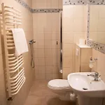 Forest Hotell *