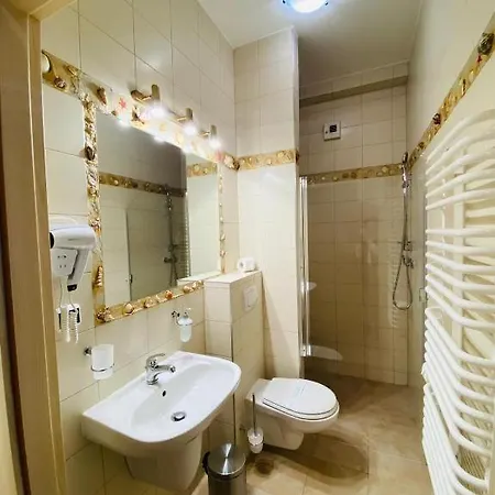 Forest Otel Poznan
